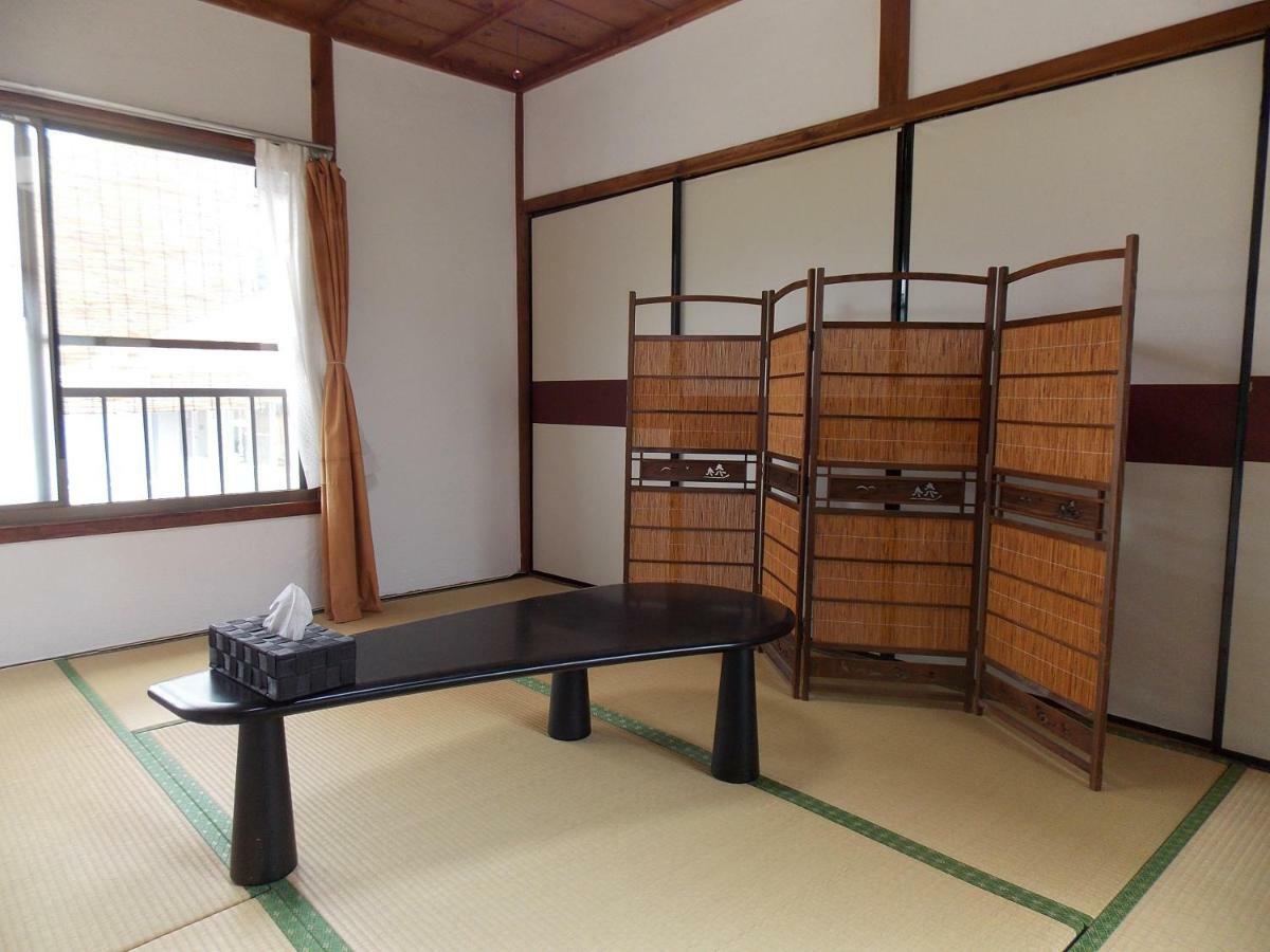 Guesthouse Yawara Okayama Exteriör bild