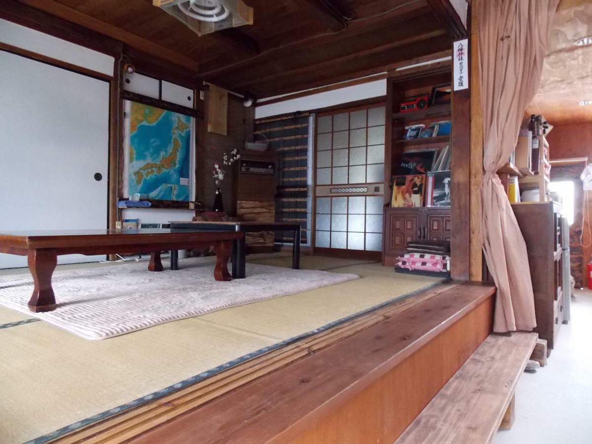 Guesthouse Yawara Okayama Exteriör bild